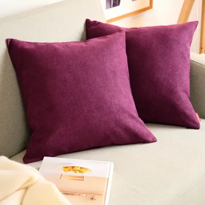 Image de Blumtal Lot de 2 taies d'oreiller 50x50 cm chenille - Coussin de canapé douillet avec fermeture éclair cachée,  Oekotex, coussin décoratif doux, aubergine - violet