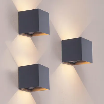 Produktbild von Ledvion - 3er Set, Wandlampe Innen / Aussen, Akku, IP44, Anthrazit, 2700K, Bewegungssensor, Wandlampe Auf und ab Einstellbarer Lichtstrahl, Aluminium, für Wohnzimmer Garten, Tag- und Nachtsensor