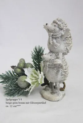 Produktbild von Igelgruppe Winterzeit Glitzereffekt ca. 5,0 x 12,5 x 5,0 cm (B/H/T)