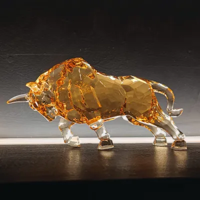 Acryl-Bullenfigur Wall Street, 20 cm, Amber, Dekoration