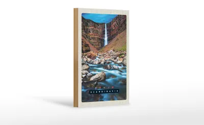 Produktbild von Holzschild Reise 12x18 cm Skandinavien Fluss Steine Wasserfall