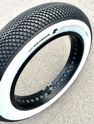 Immagine prodotto di 204 Pneumatici Vee Rubber E-Speedster a parete bianca 20 x 4 pollici