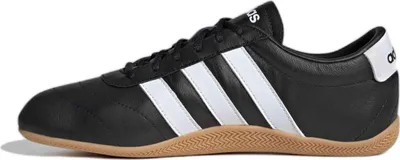 Obrázok produktu pre Adidas Sneakers JQ9684 in CBLACK/FTWWHT/GUM3 color size 40 2/3
