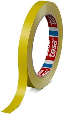Produktbild von 12 Rollen tesa 60404 PVC Klebeband für Innenverpackungen, 66 m x 12 mm, gelb