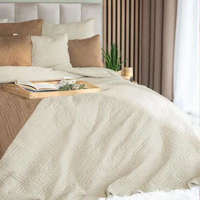 Produktbild von AVILA Dekorative Tagesdecke - beige, geometrisches Muster - 220x240cm