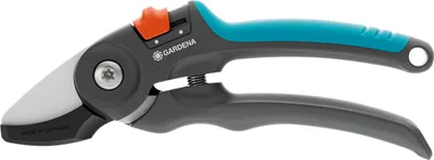 Produktbild von Gardena Gartenschere PremiumCut Trockenes Holz