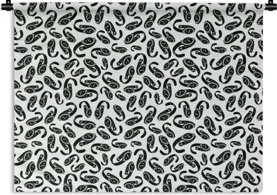 Produktbild von MuchoWow® Wandteppich Wandbehang Uhr - Schwarz und Weiß - Muster 120x90 cm Tapisserie Dekoration Wandtuch - Wohnen - Aufhänger für die Wand