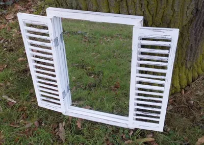 Produktbild von Wandspiegel a. Holz m. Fensterläden Shabby Antikweiß 60 x 40 cm