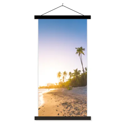 Produktbild von MuchoWow® Textilposter Strand - Palme - Sand 60x120 cm mit schwarzem Rahmen - Magnete