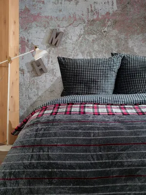 Produktbild von Buymax® Bettwäsche Bettbezug 200x220 cm, Kopfkissenbezug 80x80 cm 3 teilig Deckenbezug Set aus 100% Polyester Teddy Plüsch mit Reissverschluss