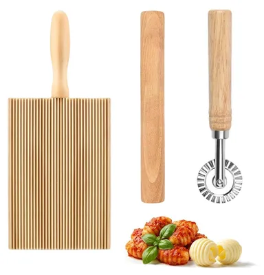 3-tlg. Gnocchi-Brett aus Holz mit Nudelholz und Schneider