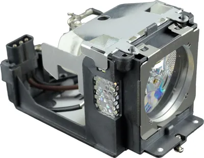 Produktbild von azurano Beamerlampe für SANYO POA-LMP111, 610-333-9740, ET-SLMP111 Ersatzlampe mit Gehäuse