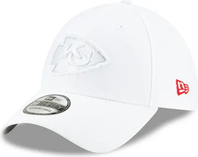 Produktbild von New Era 39Thirty Cap PLATINUM Sideline Kansas City Chiefs SM