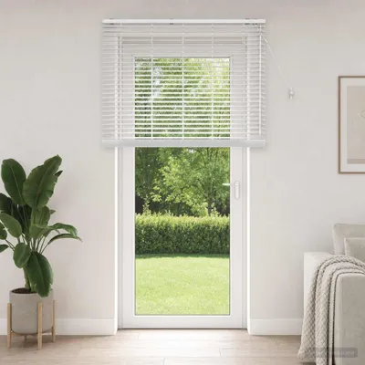 Immagine prodotto di Persiana bianca, 140 x 250 cm, spessore 35 mm, realizzata in legno di paulownia massello