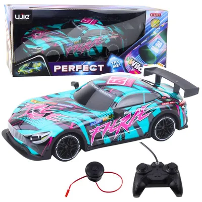 Produktbild von RC-Rennwagen mit beleuchteter türkisfarbener Karosserie