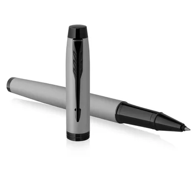 Produktbild von Parker IM Rollerball Tintenroller | Mattgrau mit schwarzen Zierteilen | Feine Schreibspitze mit schwarzer Nachfüllmine | Geschenkbox
