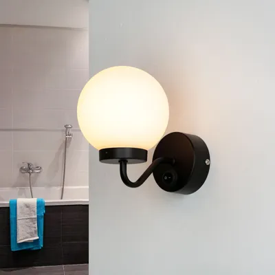 Produktbild von Wandlampe mit Schalter IP44 Schwarz E14 Glas Metall Jugendstil Badlampe