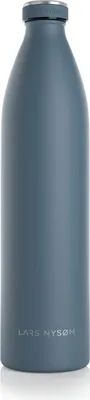Produktbild von LARS NYSØM Trinkflasche Edelstahl | BPA-freie Isolierflasche | Auslaufsichere Wasserflasche für Sport, Fahrrad, Hund, Baby, Kinder 1500ml Blue Stone