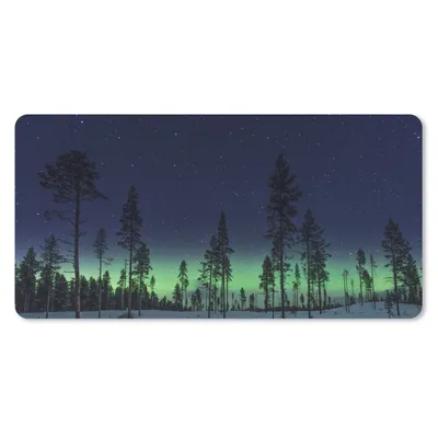 Produktbild von MuchoWow® Schreibtischunterlage Nordlicht - Schnee - Bäume - Natur - Grün 80x40 cm - XXL Mauspad - Gaming Mauspad