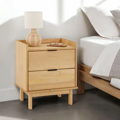 Produktbild von Nachttisch TEPERA mit 2 Schubladen, Gebeizt/Gewachst – Massivholz Nachtschrank aus Kiefernholz, Beistelltisch, stabile Holzfüße, Naturholz gewachst für Schlafzimmer