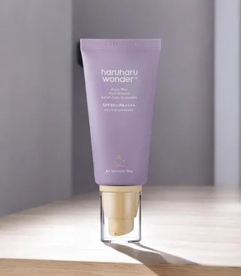 Obrázek produktu pro Haruharu Wonder - Black Rice Pure Mineral Relief Daily Sunscreen SPF50+/PA++++ - Hydratační krém SPF 50ml