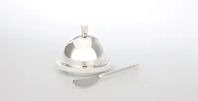 Produktbild von Käse-/Butter-/Zwiebeldose inklusive Messer Porzellan versilbert H 7,5cm D 9,0cm