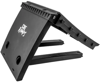 Productafbeelding van Metalen verstevigingsplaat voor kickrampen, zwart.