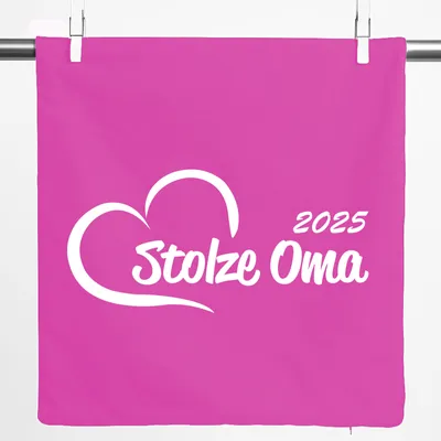 Produktbild von Huuraa Kissenbezug Stolze Oma 2025 Herz 40x40cm Fuchsia Baumwolle Dekokissenbezug Geschenkidee