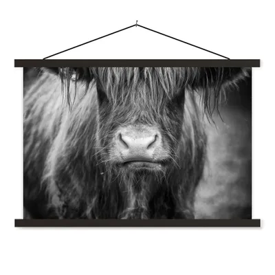 Produktbild von MuchoWow® Textilposter Schottischer Highlander - Kuhkopf - Schwarz und Weiß 120x80 cm mit schwarzem Rahmen - Wanddeko