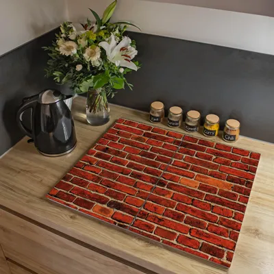 Produktbild von banjado Herdabdeckplatte zweiteilig je 30x52cm groß mit Gummi Abstandshalter, ESG Sicherheitsglas mit Motiv Ziegelwand [HAP2 10099]