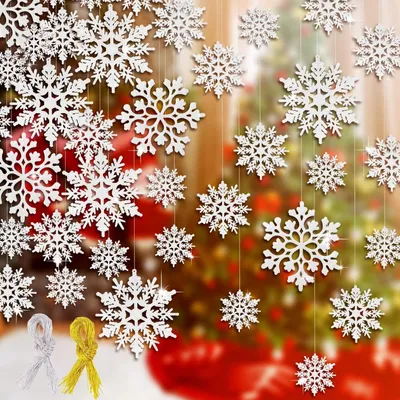 Produktbild von 36-teiliges Schneeflocken-Ornament aus Kunststoff, glitzernde Schneeflocken zum Aufhängen, Weihnachtsbaumschmuck mit silbernem Seil für Winterdekorationen, Baum, Fenster, Türzubehör (weiß)