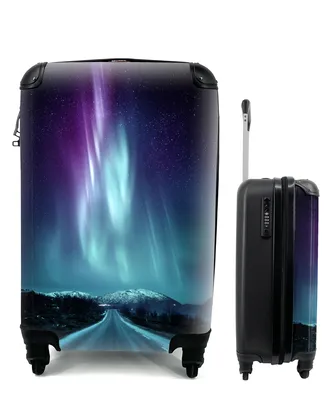 Produktbild von MuchoWow® Koffer Handgepäck Trolley Rollkoffer Kleine Reisekoffer mit 4 Rollen - Nordlichter - Schnee - Straße - Cabin Size < 55x40x23 cm & 55x40x20 cm - Fotokoffer - Kabinenkoffer - Boardgepäck - Reise-Box - Reisekoffer - Reisegepäck - Koffer mit Bild - Trolley für Kinder