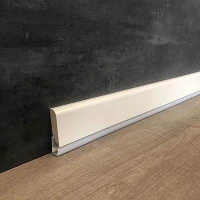 Produktbild von Licht - Sockelleiste / Licht - Fußleiste "Calusso" 19 x 70 mm weiß