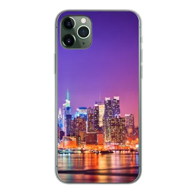 Produktbild von MuchoWow® Handyhülle Schutzhülle Hülle für iPhone 11 Pro Max New York - Skyline - Lila Silikon Softcase Handy Hülle - Schutz