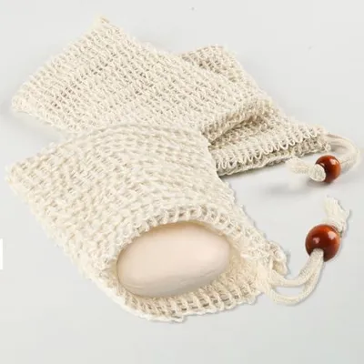 Produktbild von 12 Seifensäckchen für feste Seife aus 100 % Sisal-Baumwolle, Seifenbeutel zum Duschen mit natürlicher Mesh-Struktur und Kordelzug für Haarseife und Duschgel