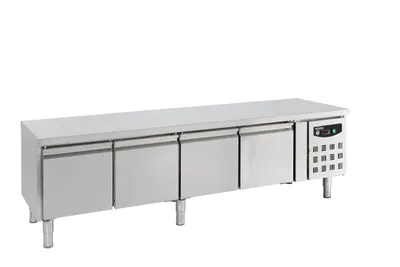 Zdjęcie produktu dla Lada chłodnicza 650 cm wys., 4 drzwi