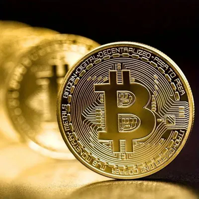 Produktbild von Bitcoin Gedenkmünze in edler Goldoptik – Krypto Sammlermünze mit „₿“-Symbol, Geschenkidee für Bitcoin Fans & Blockchain Liebhaber, inkl. Münzkapsel