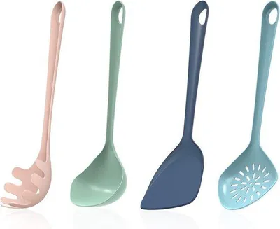 Produktbild von Famanu Küchenhelfer Set 4-teilig - Spatel, Schöpfkelle, Spaghettilöffel, Küchenutensilien