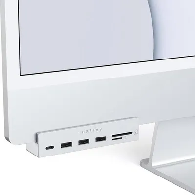 Obrázok produktu pre USB-C rozbočovač s USB-A 3.0 a čítačkou kariet Micro-SD, strieborný