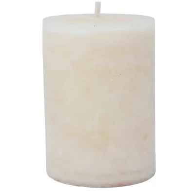 Produktbild von Stumpenkerze trendig champagner durchgefärbt aus Paraffin Höhe 11cm