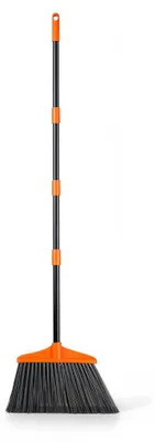 Obrázek produktu pro InAndOutdoorMatch - Zahradní metla - Tvrdé štětiny - 142 cm dlouhá násada, Obrázek vytvořený pomocí AI