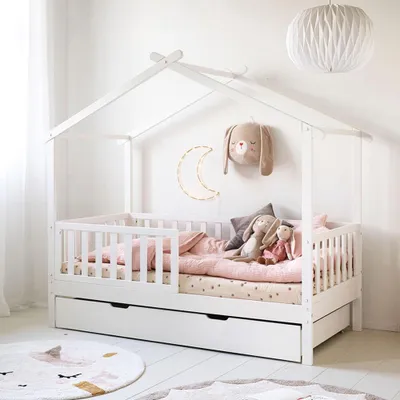 Produktbild von Petite Amélie Hausbett Maison - 80x160 cm - Weiß – Kinderbett mit Lattenrost – flexible und abnehmbare Seitengitter