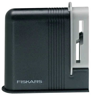 Image de Fiskars aiguiseur de ciseaux pour droitiers noir