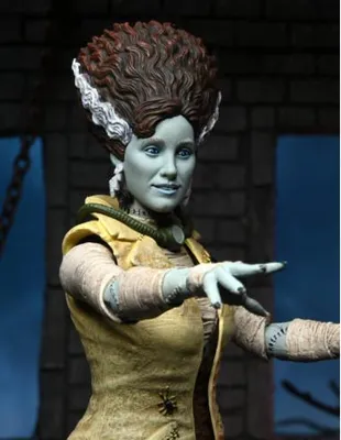 Produktbild von NECA - Universal Monsters x Teenage Mutant Ninja Turtles Actionfigur April as The Bride 18 cm