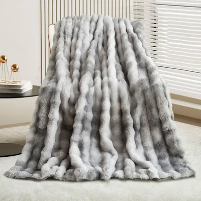 Immagine prodotto di Elzusha - Coperta in peluche  ideale per divano e letto, colore grigio