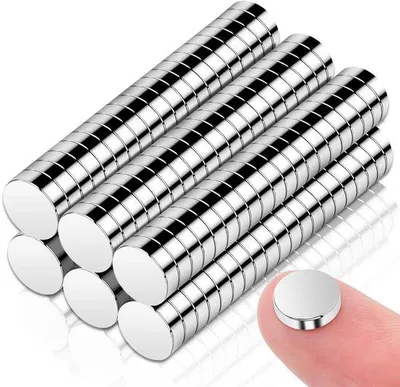Image de Aimants néodyme puissants 10 x 2 mm, mini-aimants, bureau