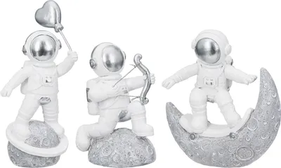 Image de Gilde Figur, Astronaut, "Galaxy", Poly, weiß, silberfarben, L. 4.5 cm, B. 11 cm, H. 12 cm 55132 4063387551325 3 Stück (3-fach sortiert)