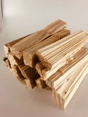 Produktbild von Anzündholz Anmachholz Anfeuerholz Brennholz Kaminholz Anzünder TROCKEN 30 kg