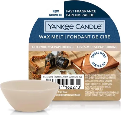 Obrázek produktu pro Yankee Candle Afternoon Scrapbooking, Kulatý, Hnědá, Jablko, Bergamot, Citrón, Hřebíček, Eukalyptus, Cedr, Pižmo, 8 h