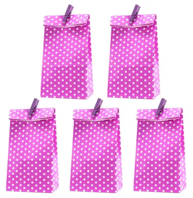 Produktbild von 5 Papiertüten lila Punkte inkl. 5 Dekoklammern H 18 cm - 6 x 9 cm Geschenktüten Kindergeburtstag Gastgeschenk DIY